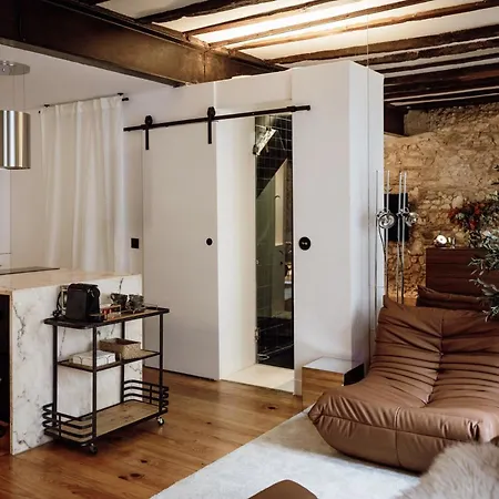 Oliva Apartment *